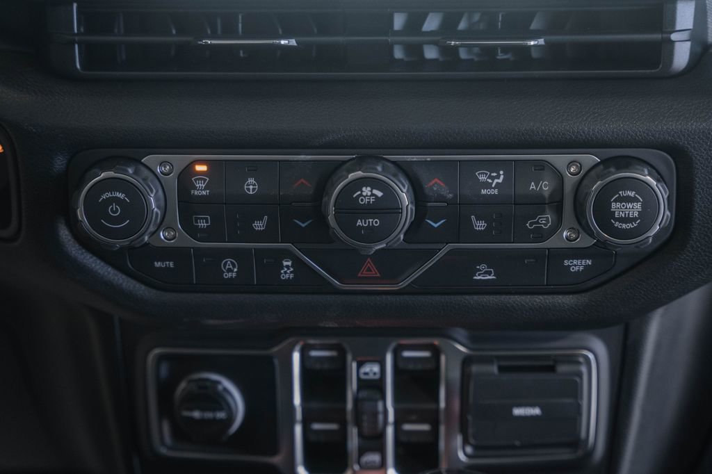 New 2026 Jeep Gladiator Sport image 22