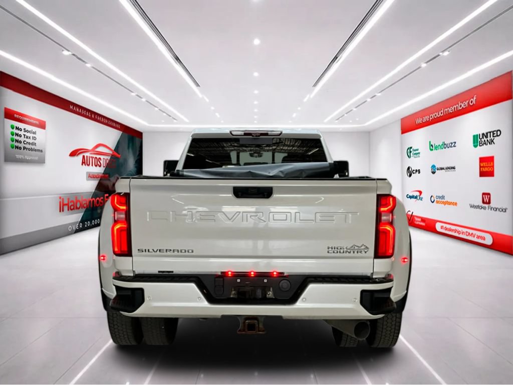 Used 2021 Chevrolet Silverado 3500 High Country AWD/4WD image 6
