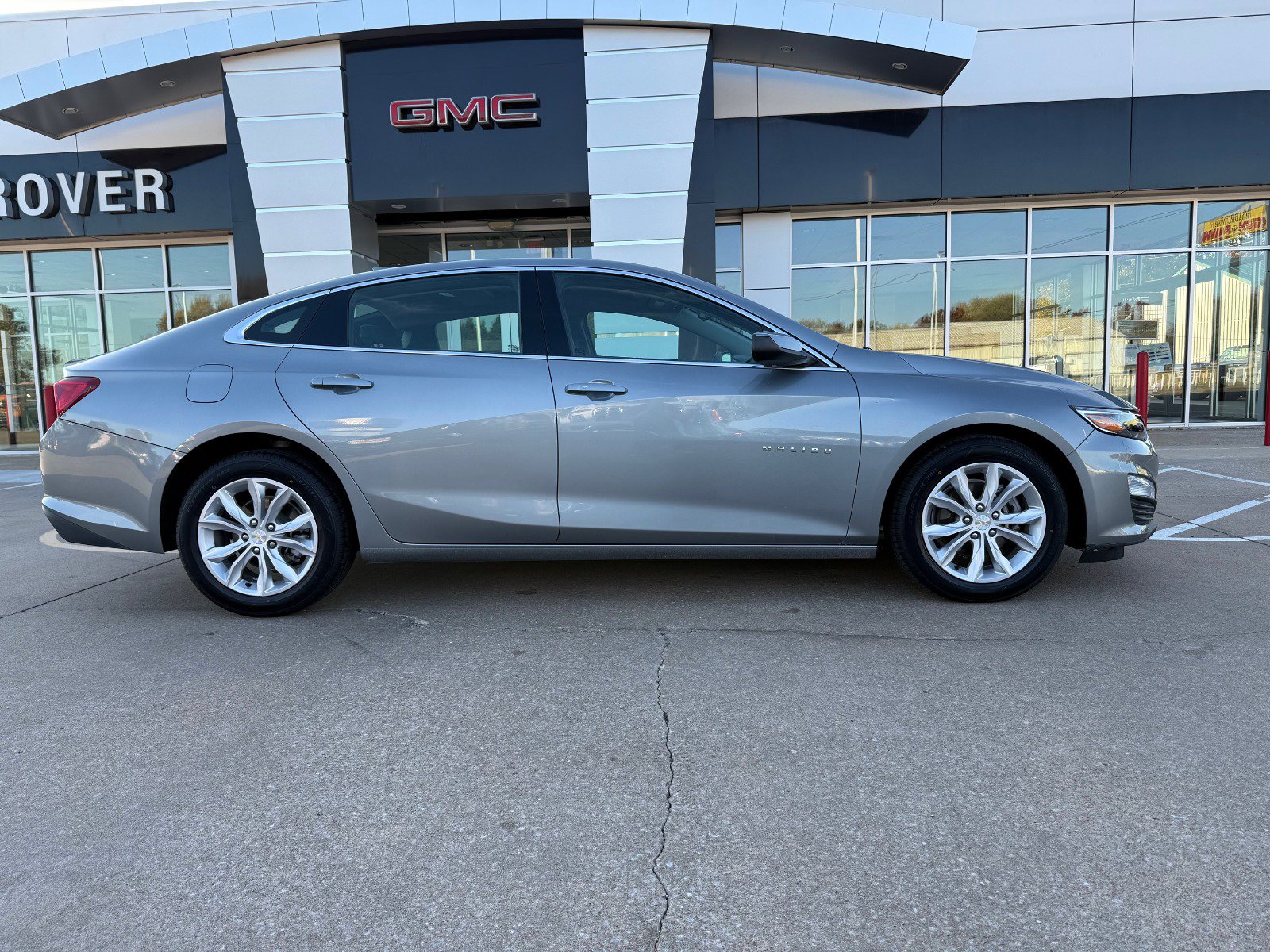 Certified 2024 Chevrolet Malibu LT image 2