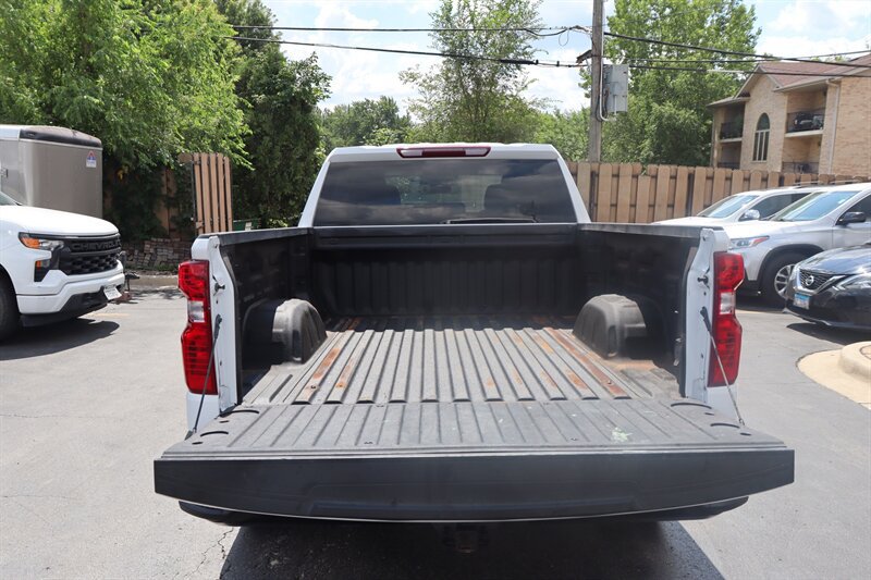 Used 2023 Chevrolet Silverado 1500 W/T w/ WT Value Package AWD/4WD image 31