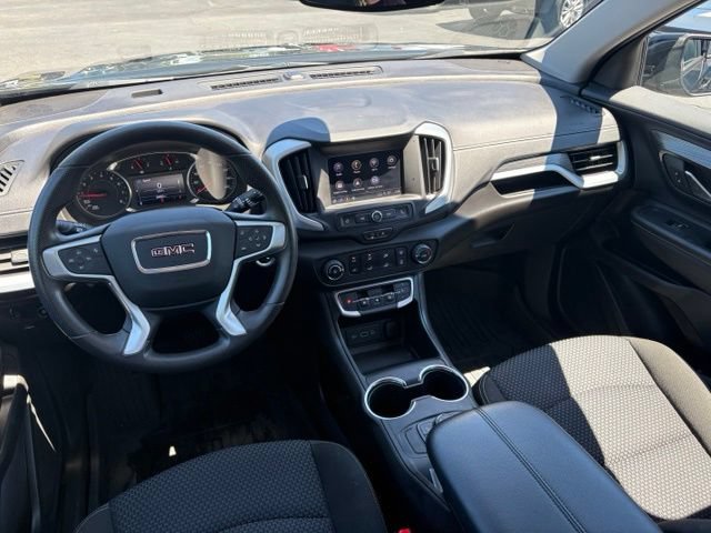 Used 2024 GMC Terrain SLE w/ LPO, Floor Liner Package FWD image 22