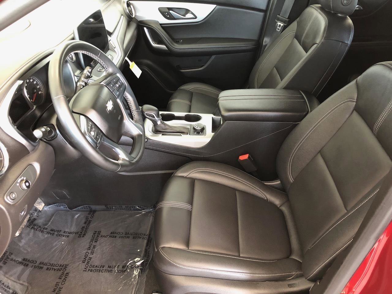 Used 2023 Chevrolet Blazer LT w/ LPO, Black Grille Bar Package image 7