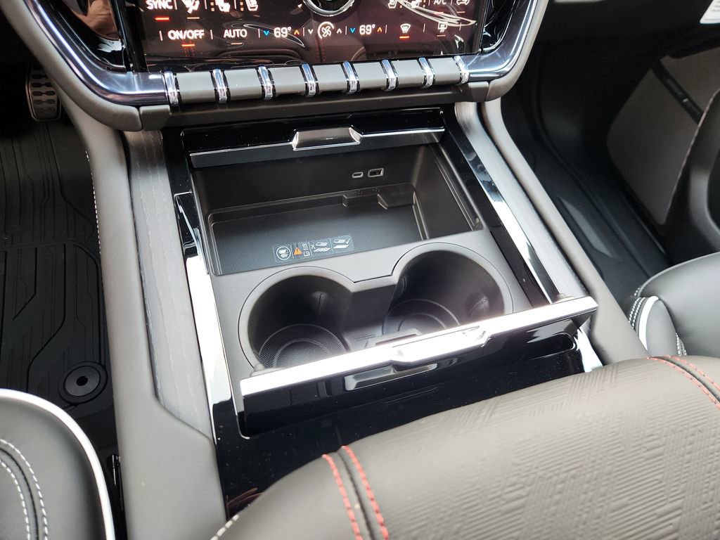 New 2026 GMC Yukon XL AT4 Ultimate w/ LPO, Floor Liner Package image 14