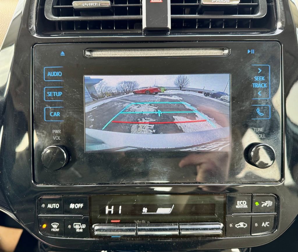 Used 2019 Toyota Prius LE image 24