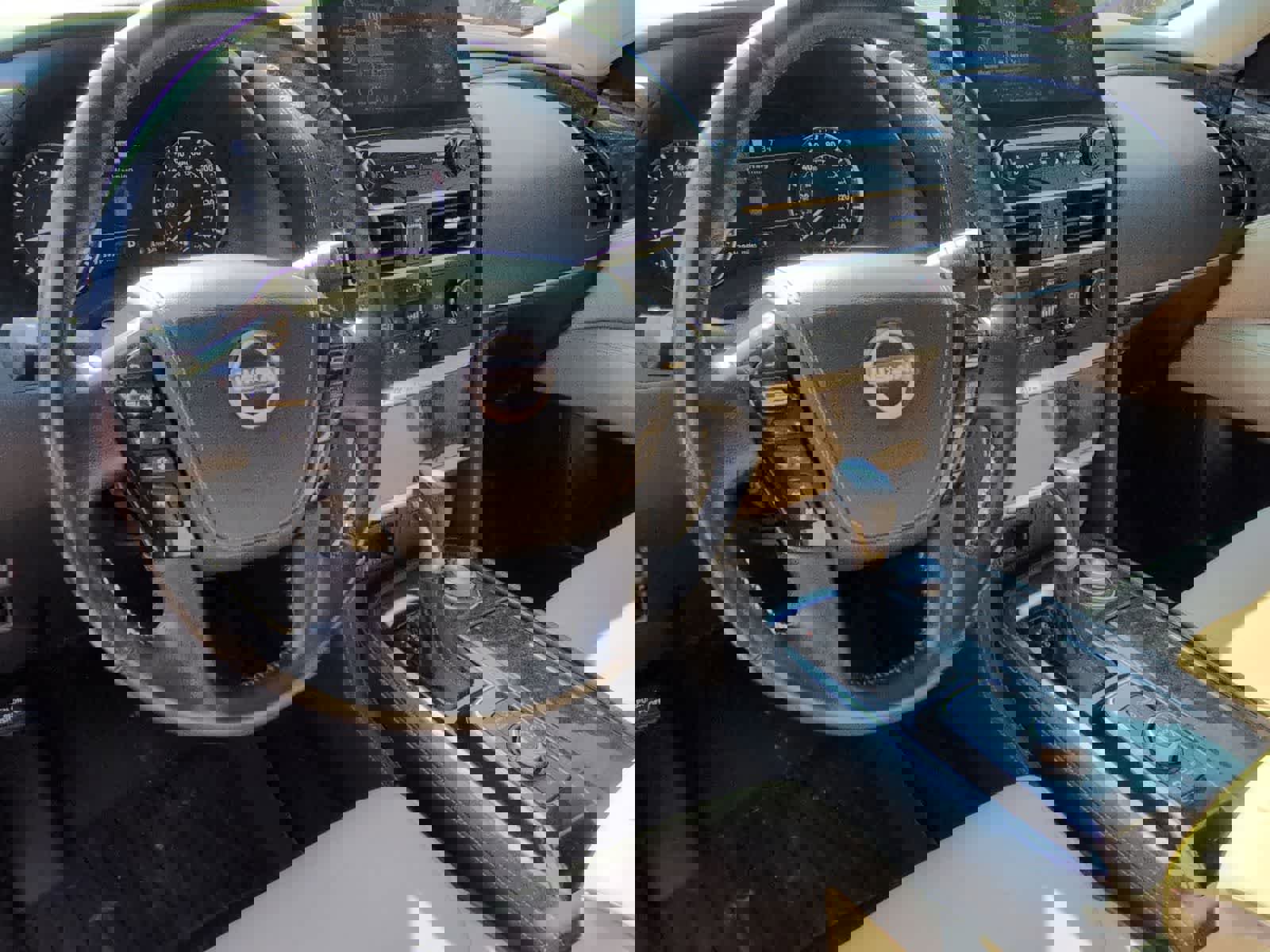 Used 2021 Nissan Armada Platinum w/ Captain's Chairs Package image 10