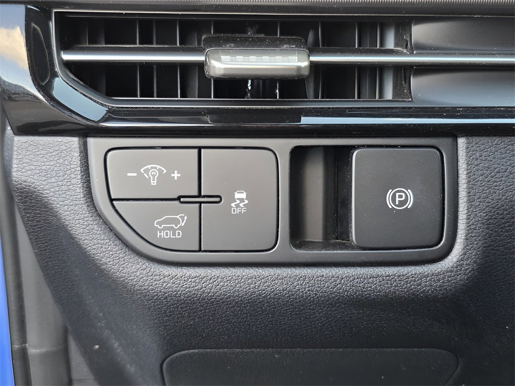 Used 2026 Kia Sportage EX image 25