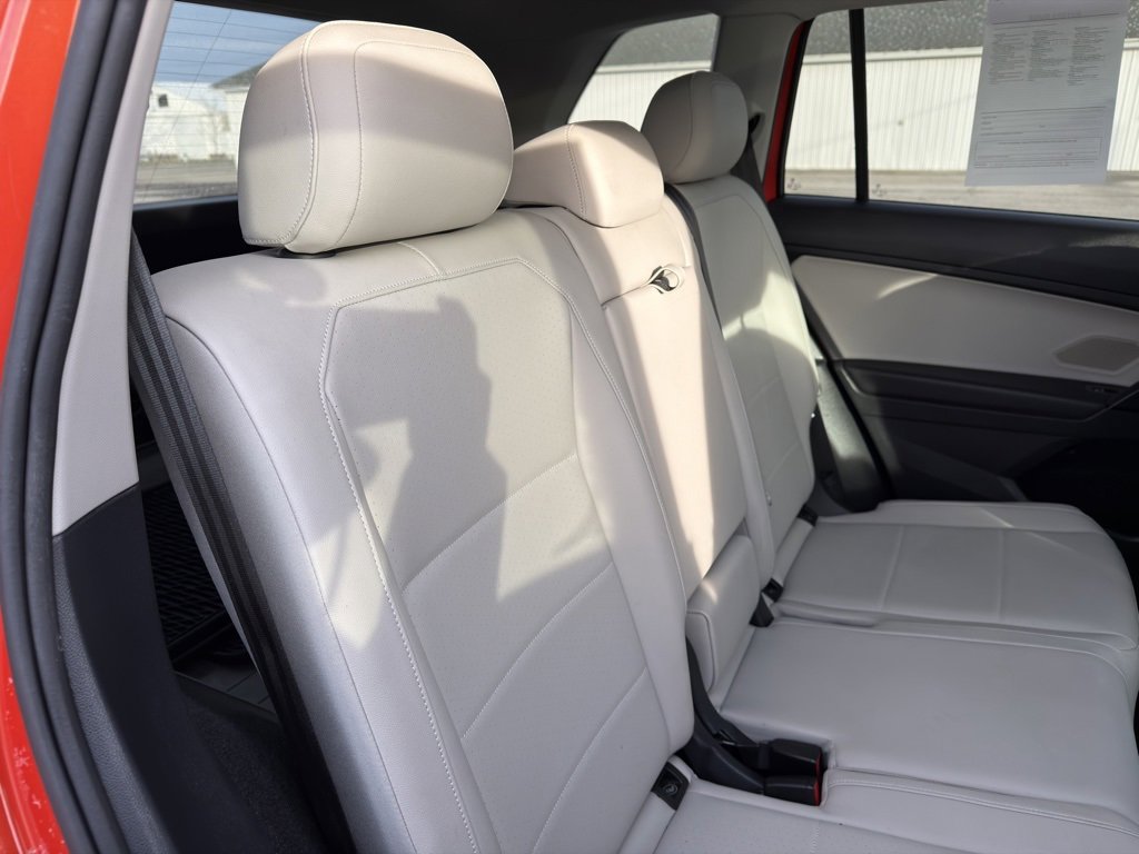 Used 2019 Volkswagen Tiguan SEL image 33