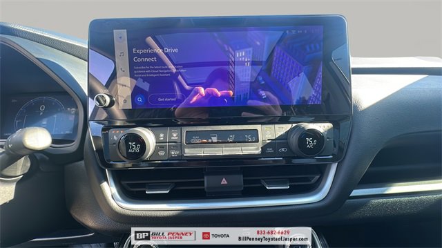 Used 2024 Toyota Grand Highlander XLE image 15