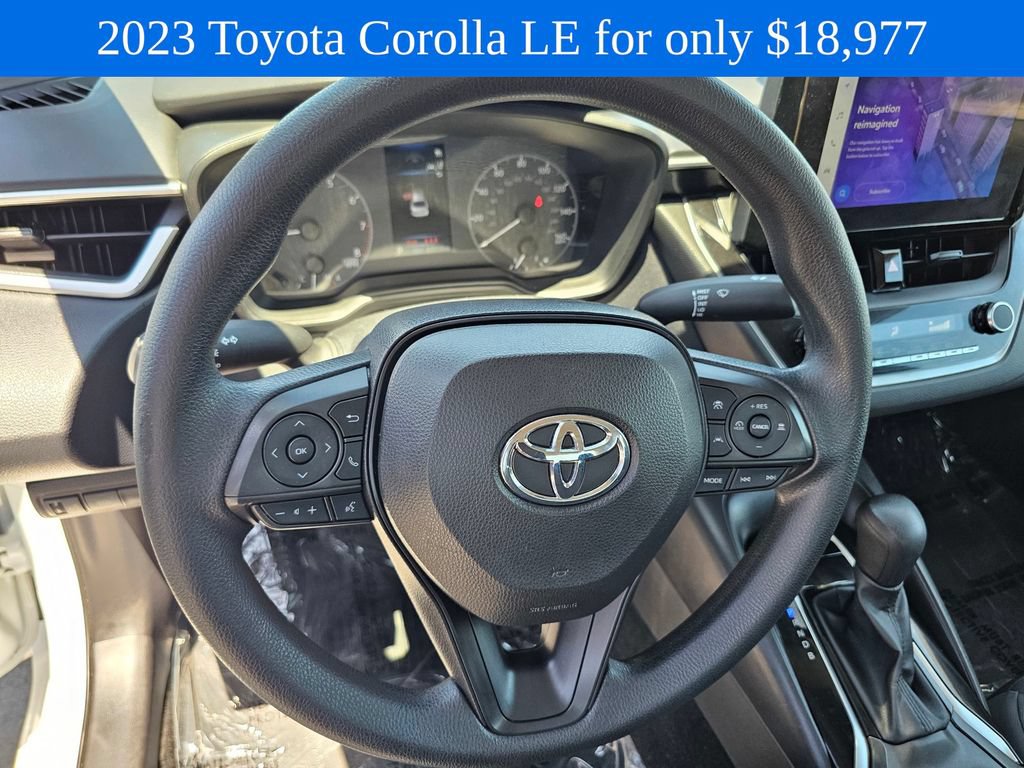 Used 2023 Toyota Corolla LE FWD image 25