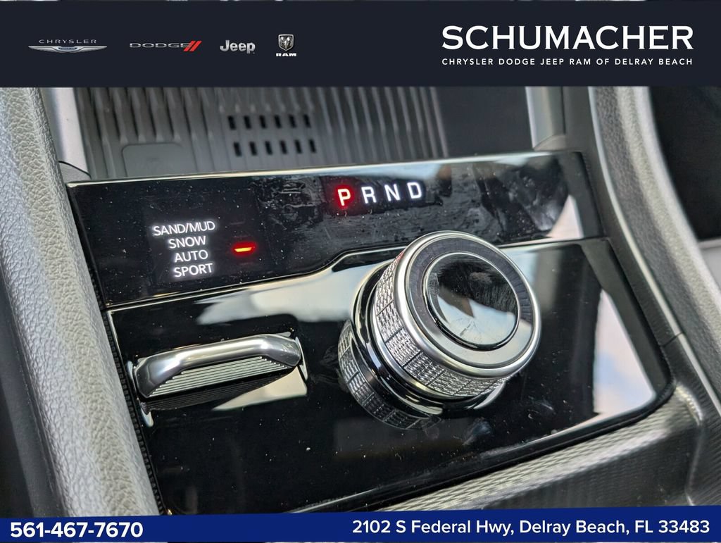 New 2026 Jeep Grand Cherokee Limited w/ Luxury Tech Group II AWD/4WD image 20