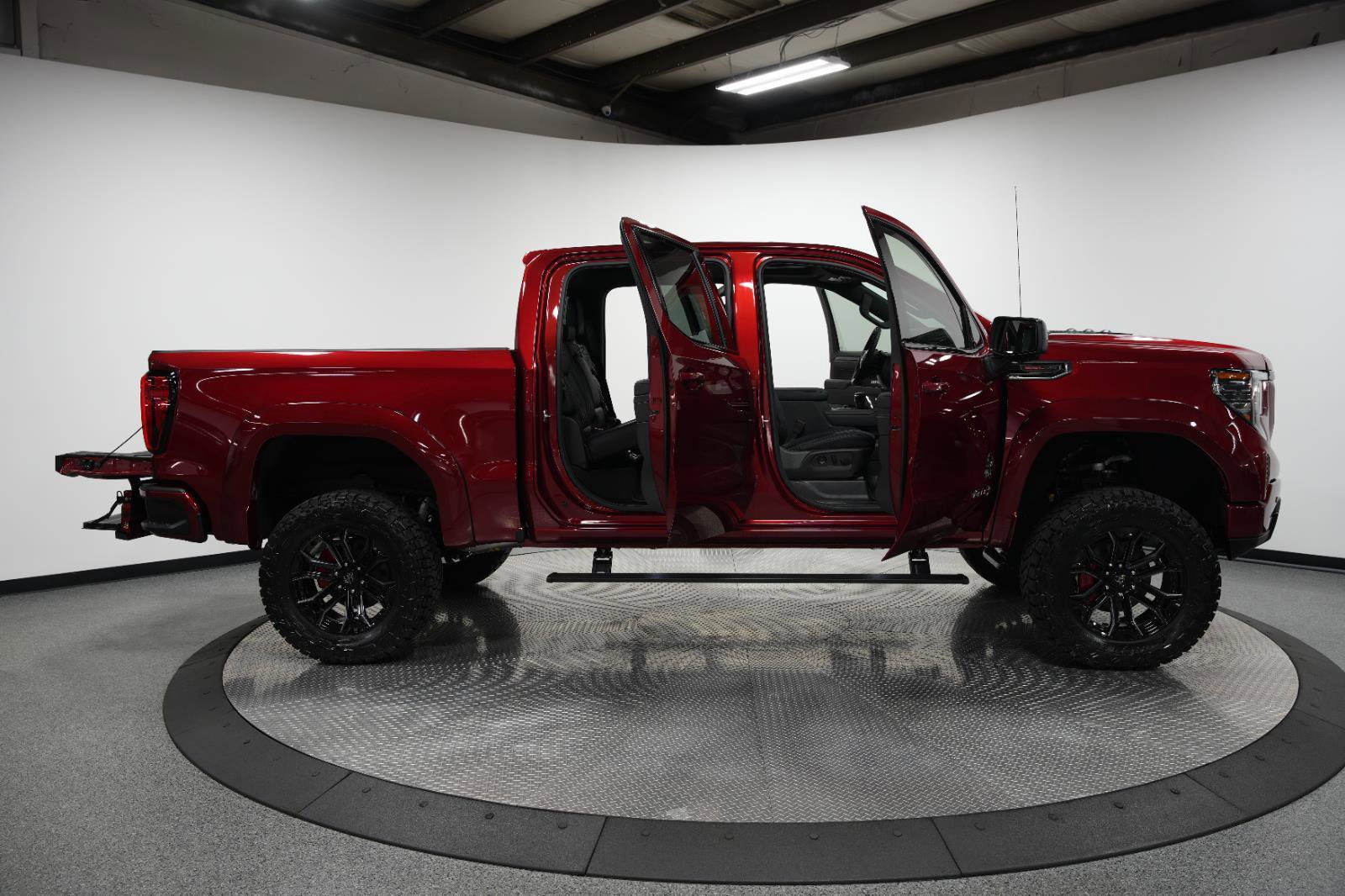 New 2025 GMC Sierra 1500 AT4 w/ AT4 Premium Package image 14