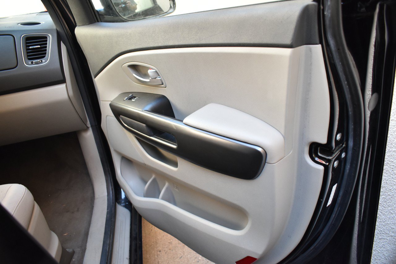 Used 2021 Kia Sedona LX FWD image 20