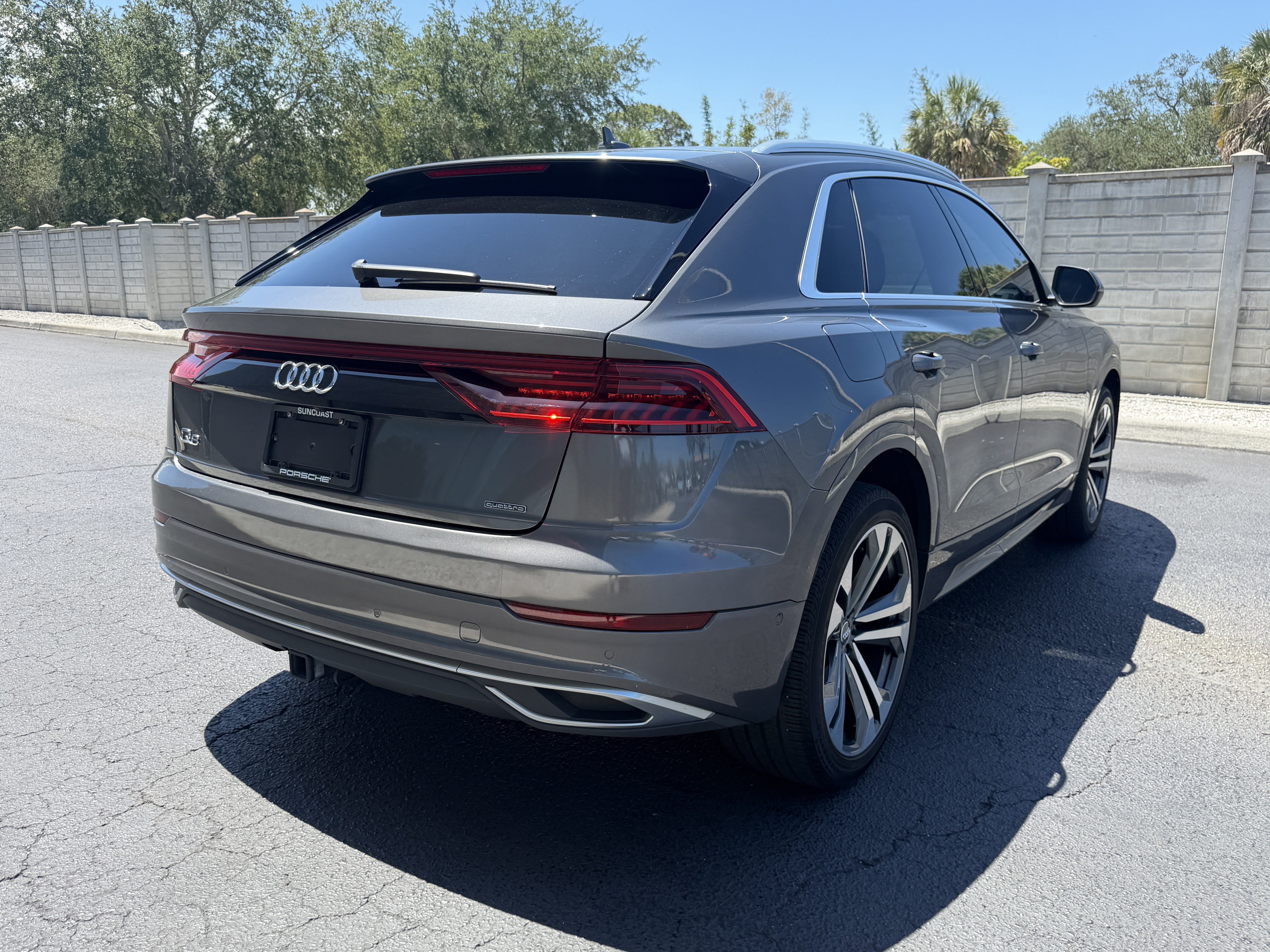 Used 2019 Audi Q8 Premium Plus AWD/4WD image 6