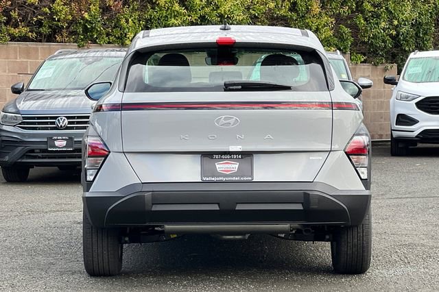 New 2026 Hyundai Kona SE image 7