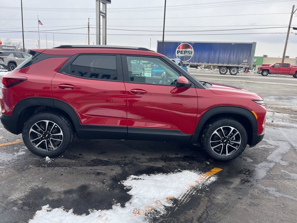 New 2026 Chevrolet TrailBlazer LT w/ LT Cold Weather Package image 2