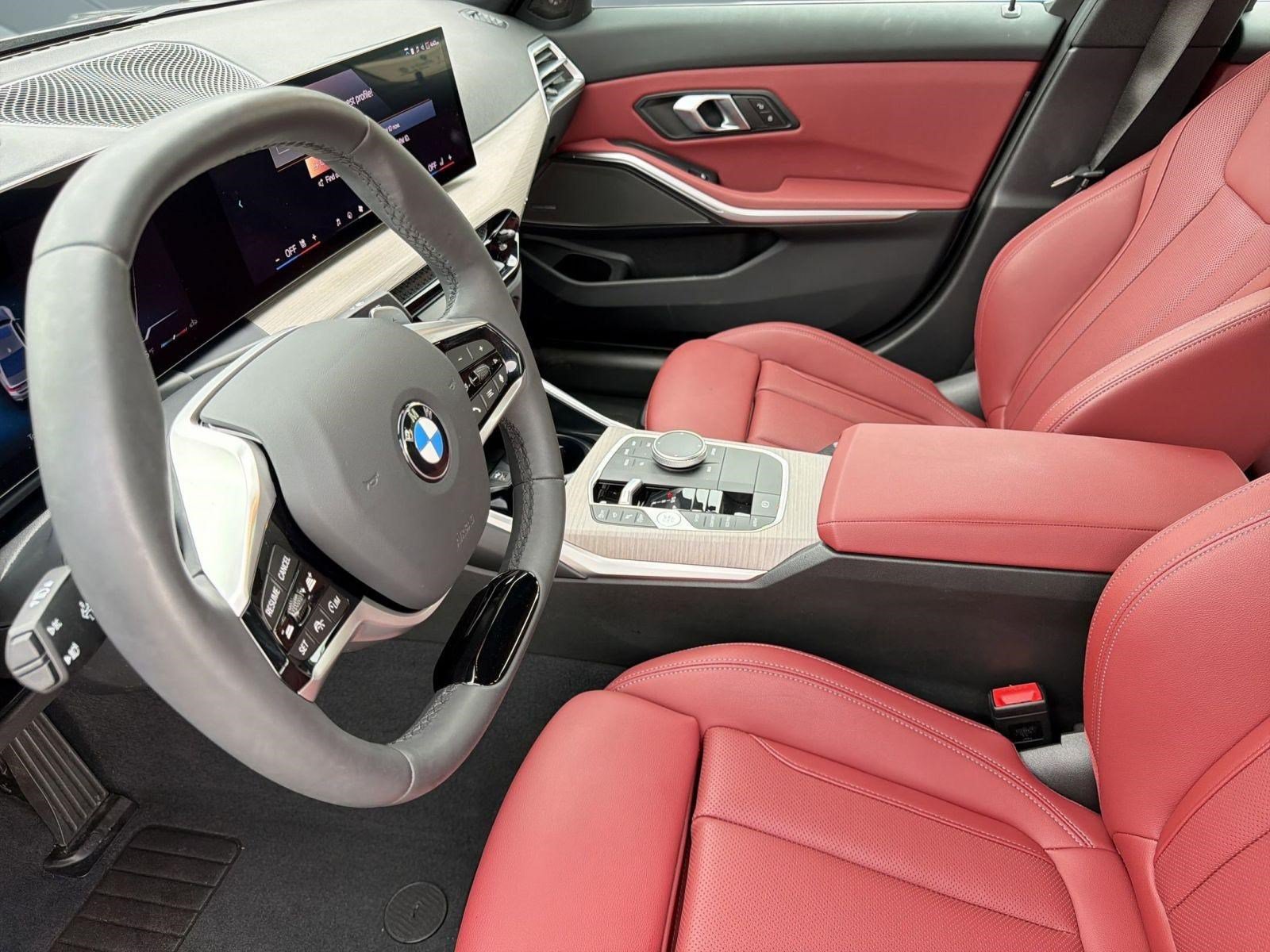 Used 2025 BMW 330i Sedan RWD image 17