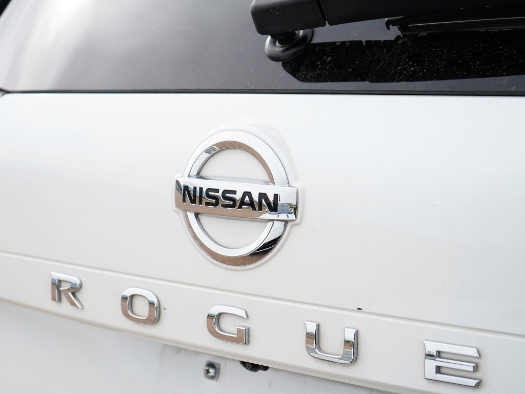 Used 2021 Nissan Rogue SV image 6