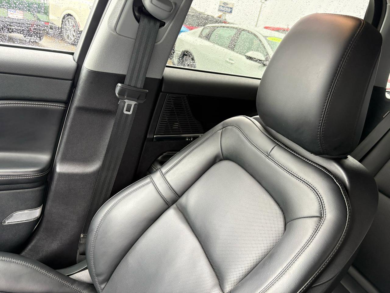 Used 2022 Lincoln Corsair AWD w/ Equipment Group 101A image 23