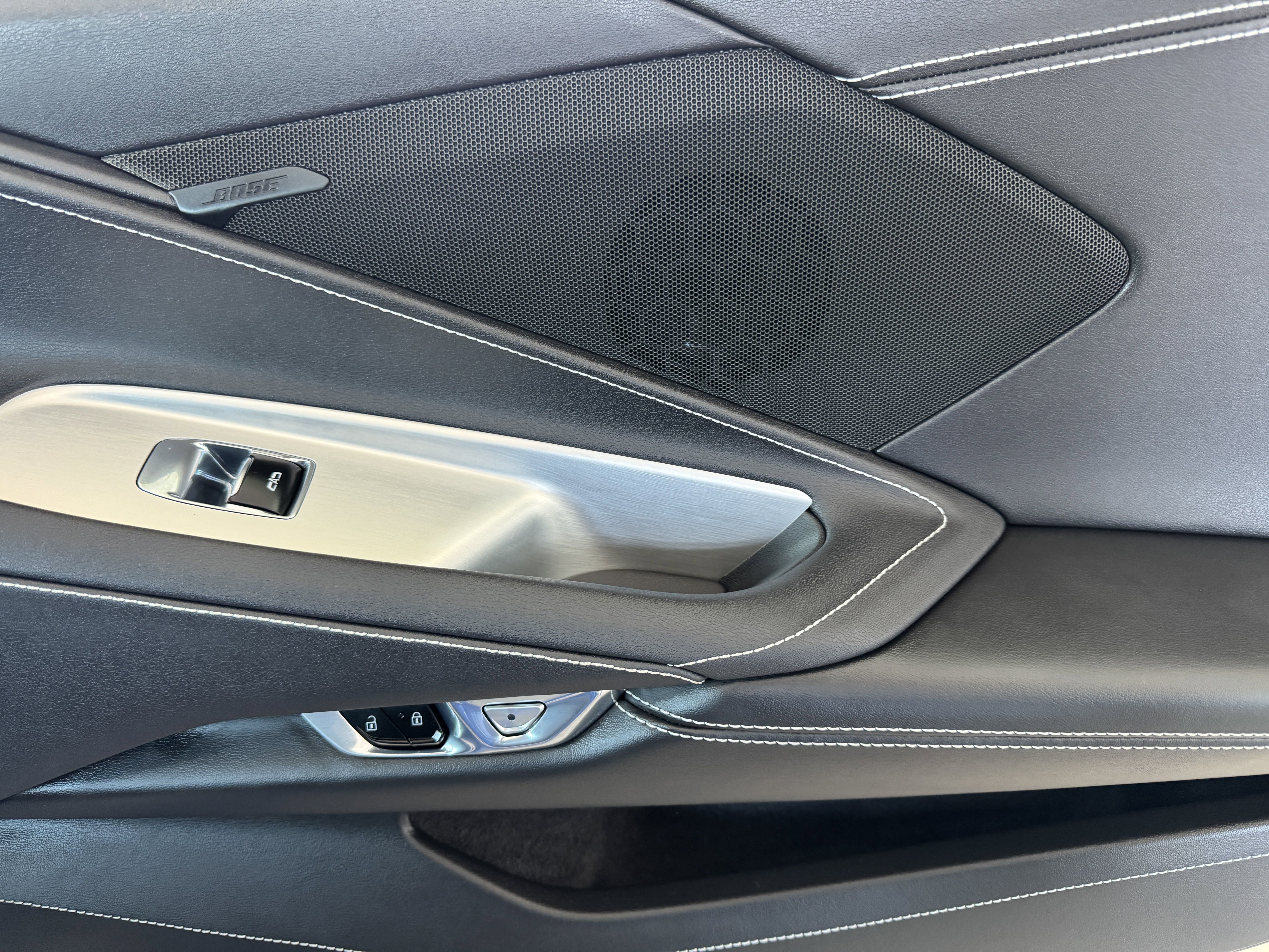 Certified 2021 Chevrolet Corvette Stingray Coupe w/ 1LT image 19