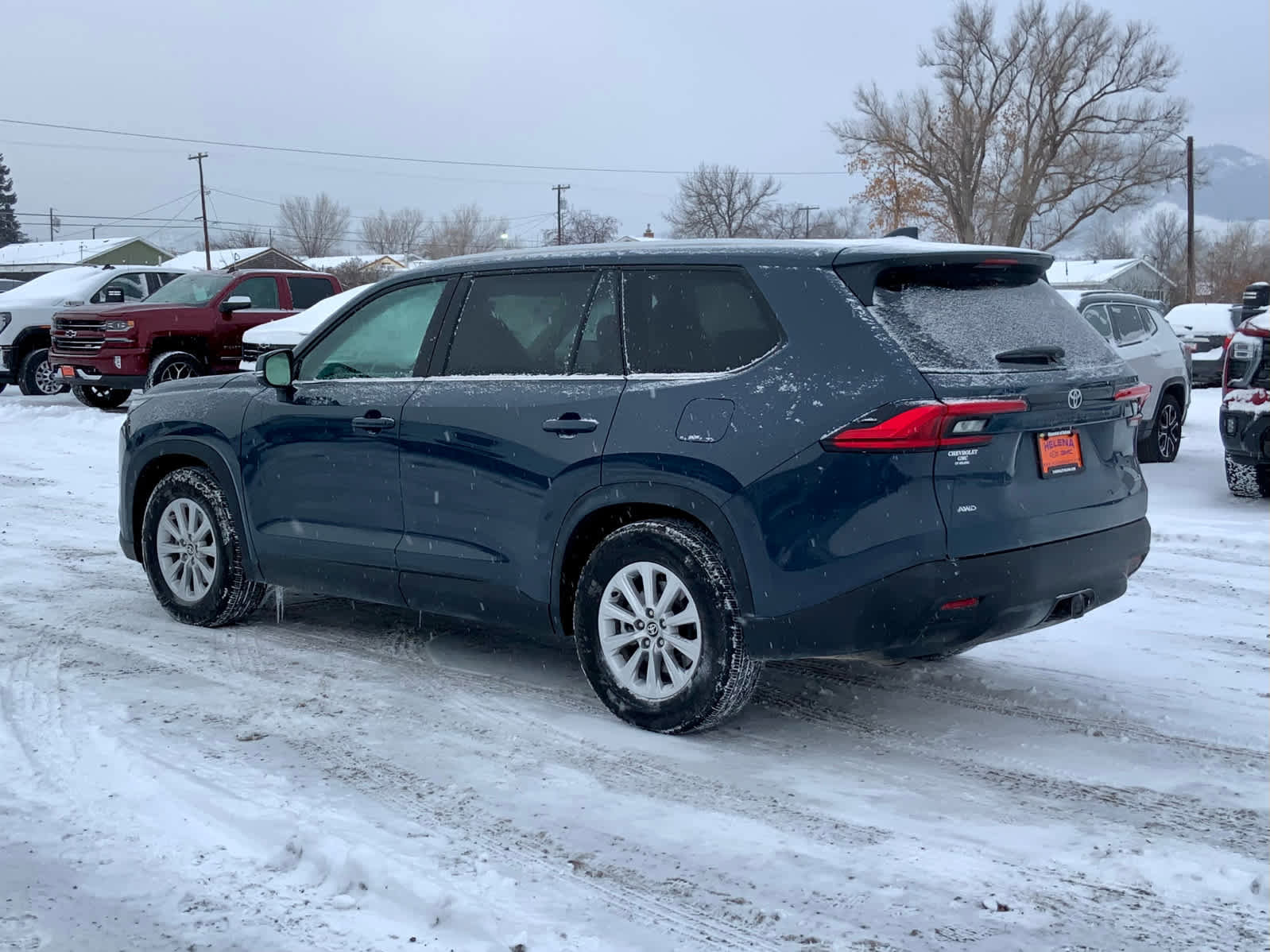 Used 2024 Toyota Grand Highlander XLE image 3