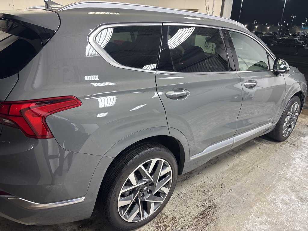 Used 2023 Hyundai Santa Fe Calligraphy image 4