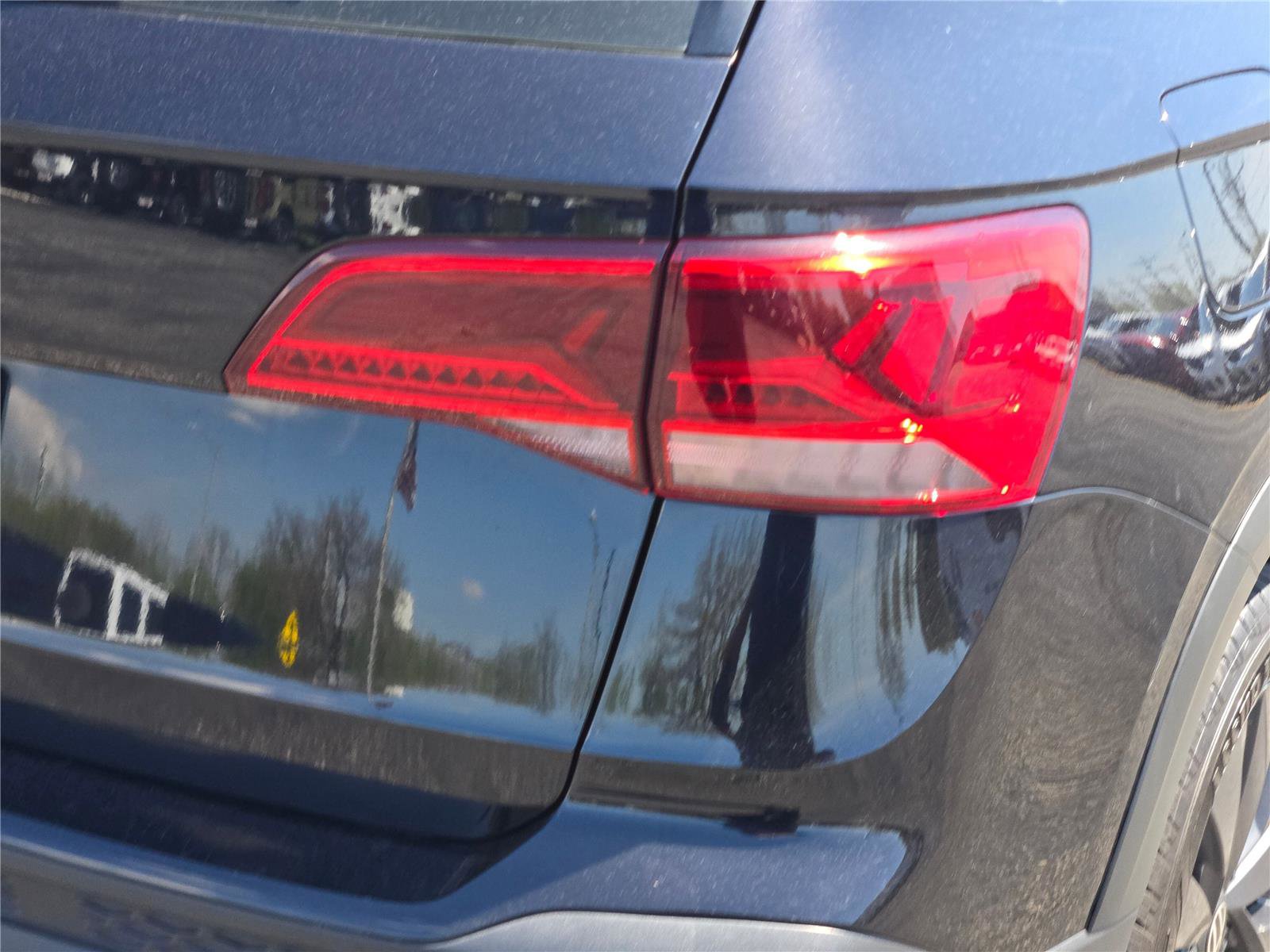 Used 2024 Volkswagen Taos S FWD image 13