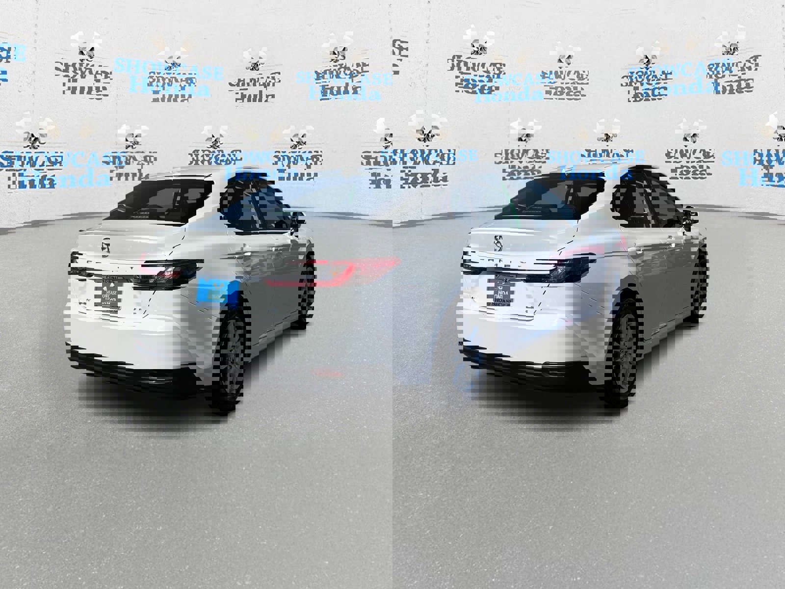 Used 2025 Toyota Camry Hybrid image 7