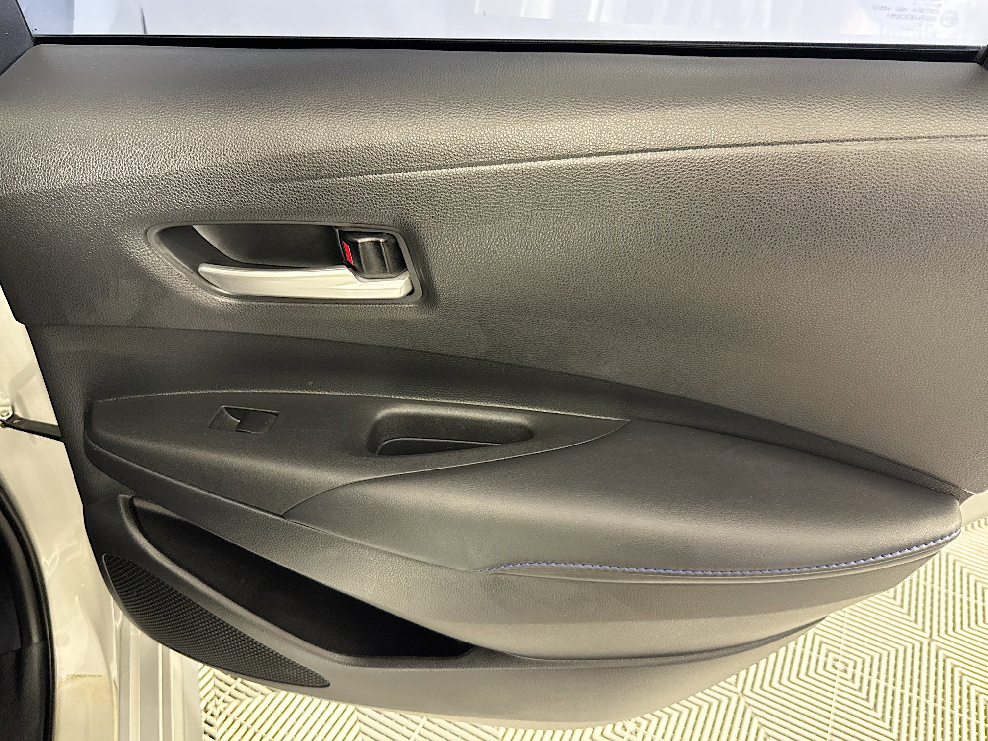 Used 2021 Toyota Corolla SE image 26