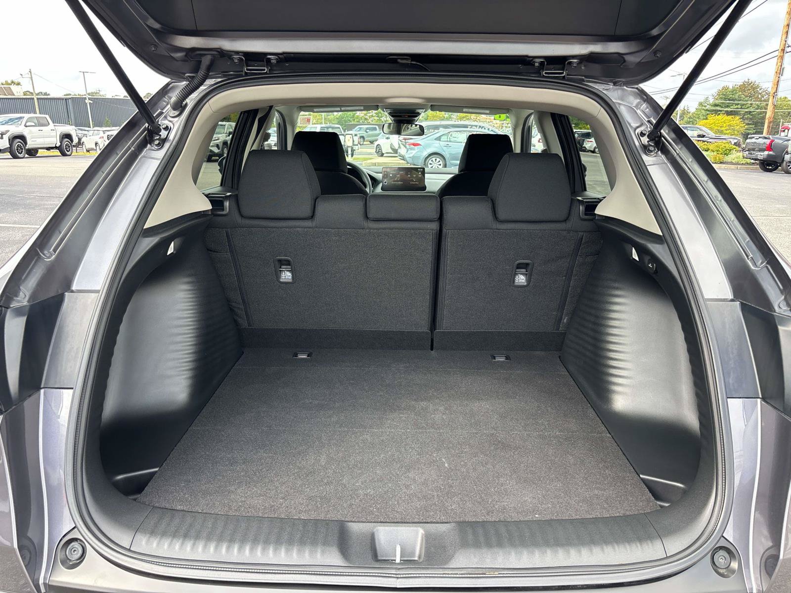Used 2026 Honda HR-V LX image 14