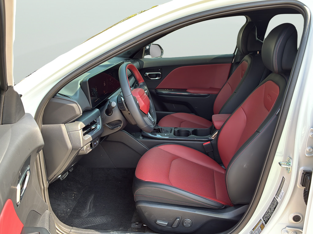 New 2026 Kia K4 GT-Line FWD image 13