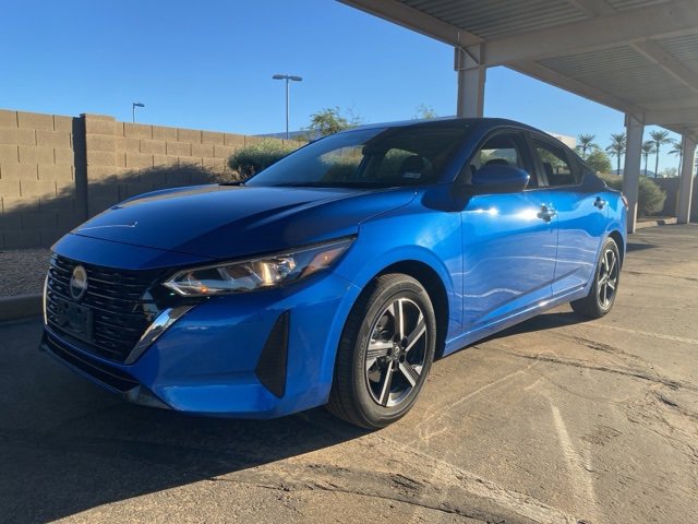 Used 2025 Nissan Sentra SV image 1