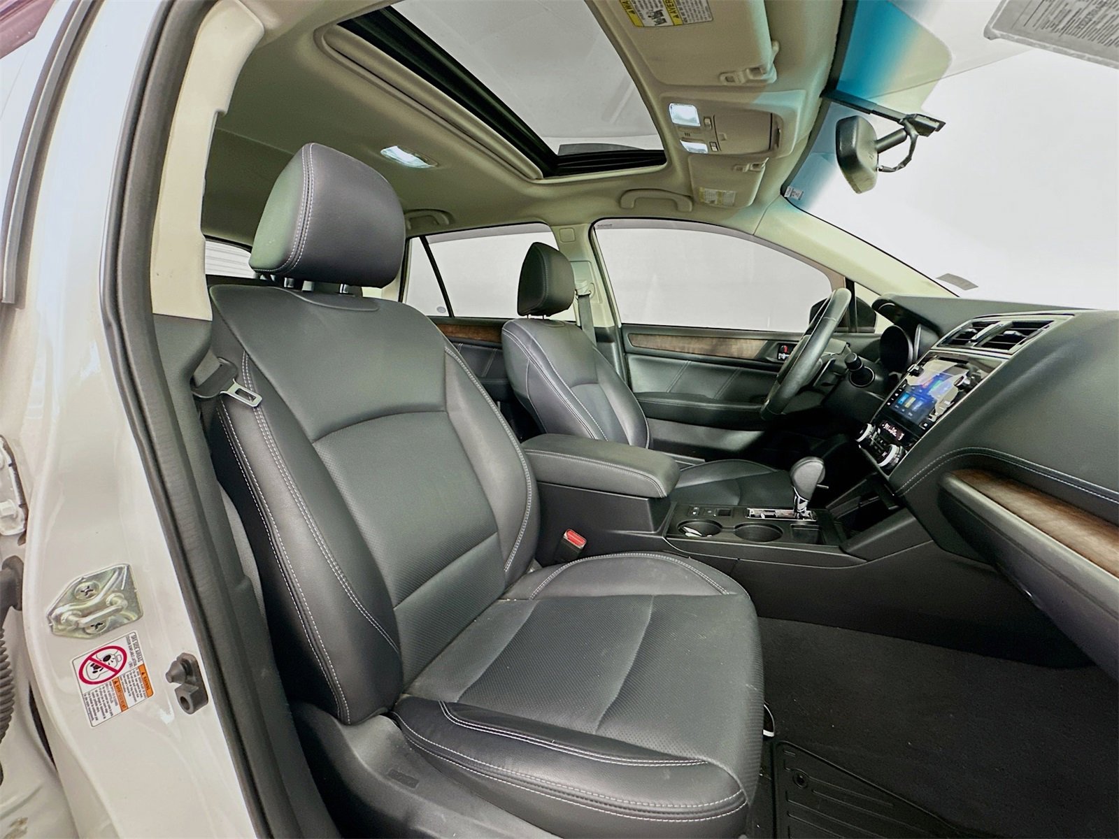 Used 2018 Subaru Outback 2.5i Limited image 28