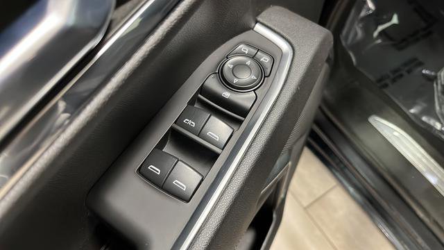 Used 2023 GMC Sierra 1500 SLE AWD/4WD image 20
