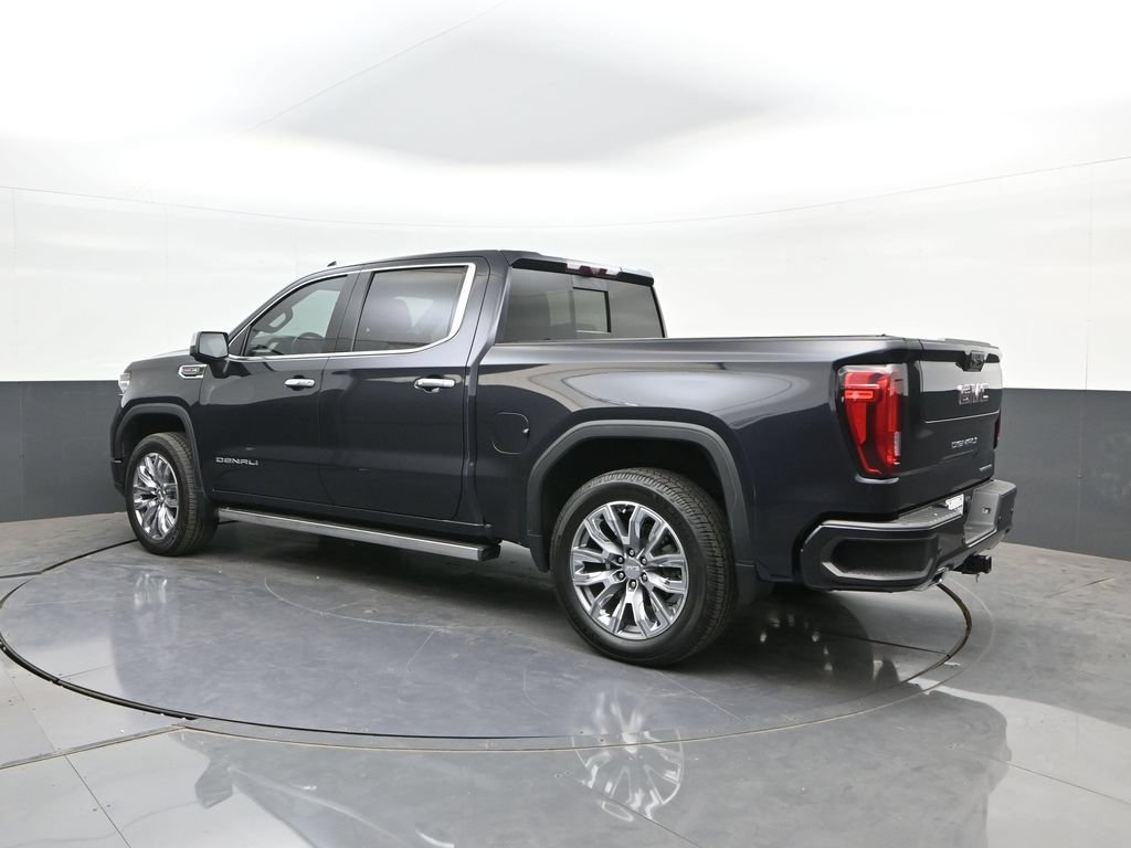 Used 2022 GMC Sierra 1500 Denali w/ Denali Reserve Package AWD/4WD image 5