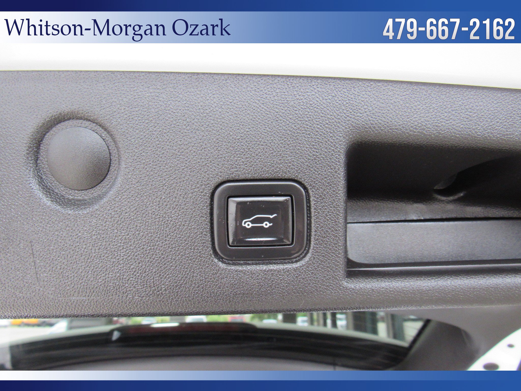 Used 2024 Chevrolet Equinox Premier FWD image 26