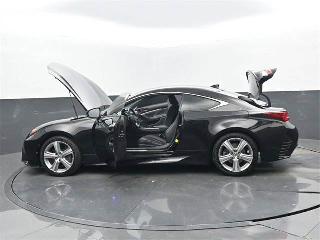 Used 2016 Lexus RC 200t image 34
