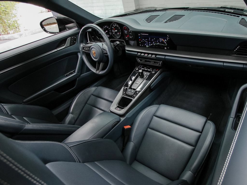 Used 2022 Porsche 911 Carrera 4 AWD/4WD image 25