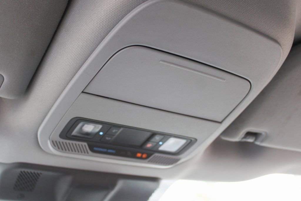 Used 2023 Ford F250 XLT image 24