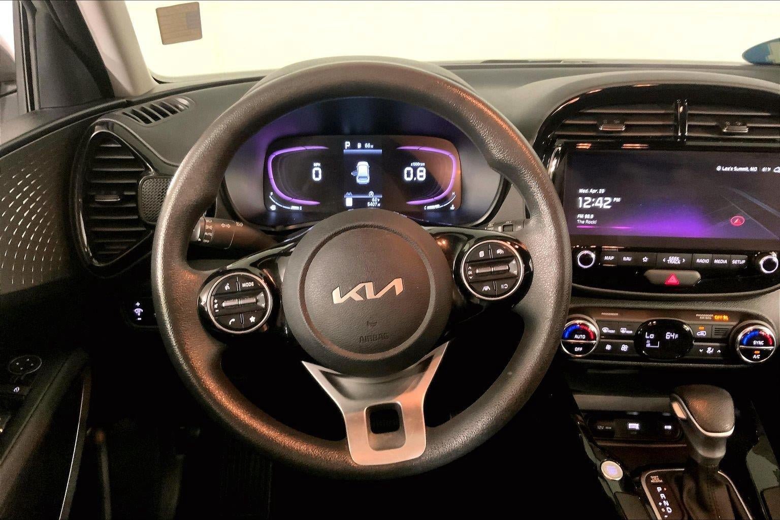 Certified 2024 Kia Soul S FWD image 5