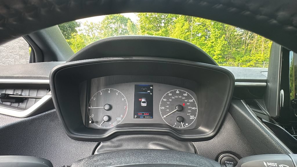 Used 2025 Toyota Corolla SE FWD image 17