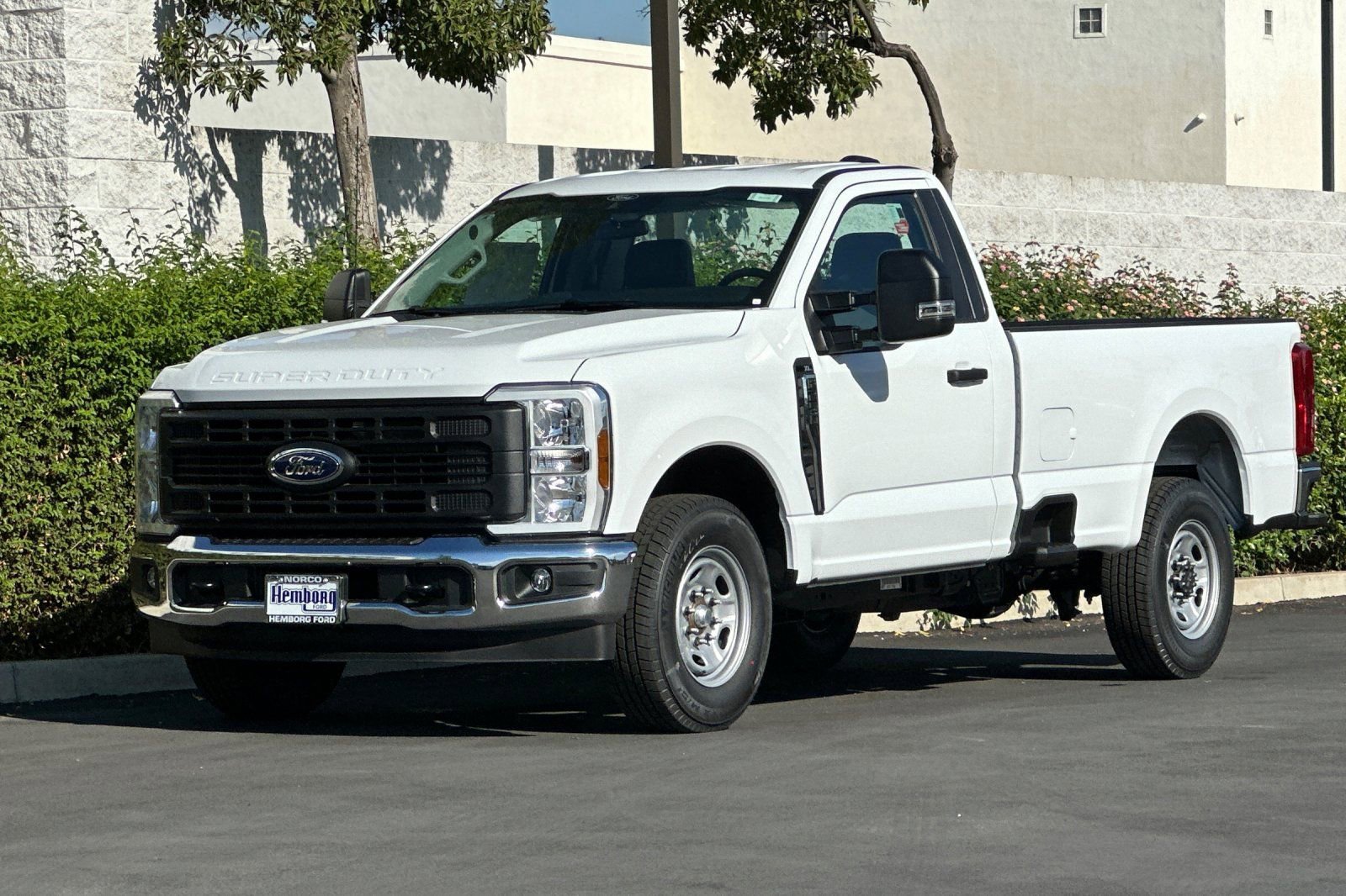 New 2026 Ford F250 XL w/ XL Chrome Package image 8