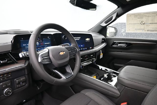 New 2026 Chevrolet Suburban LS AWD/4WD image 20
