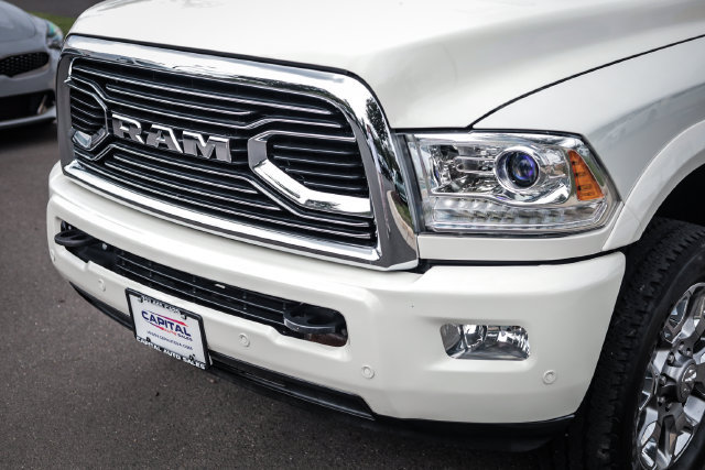 Used 2017 RAM 2500 Limited AWD/4WD image 17
