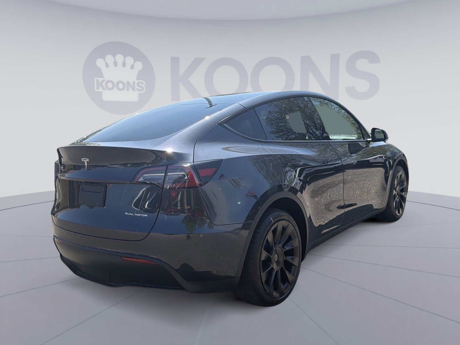 Used 2024 Tesla Model Y Long Range image 7