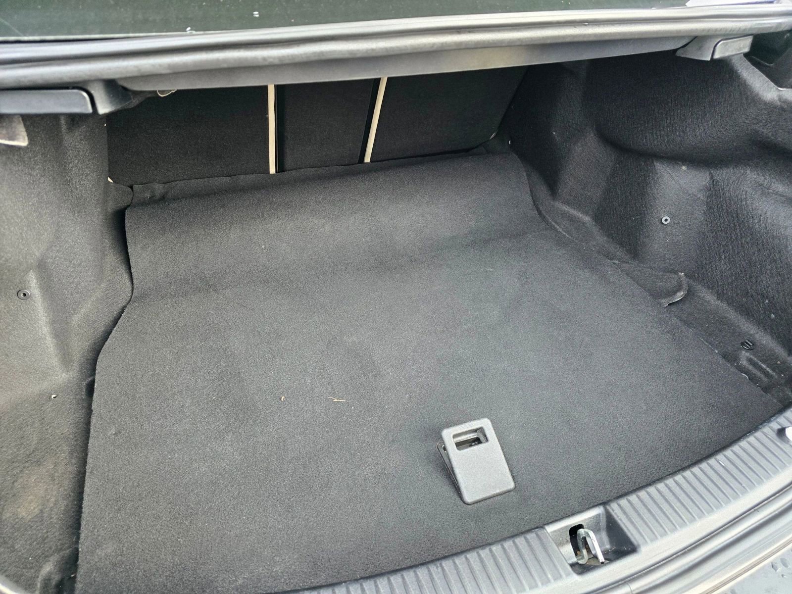 Used 2017 Mercedes-Benz C 300 4MATIC Sedan w/ Premium 3 Package image 15