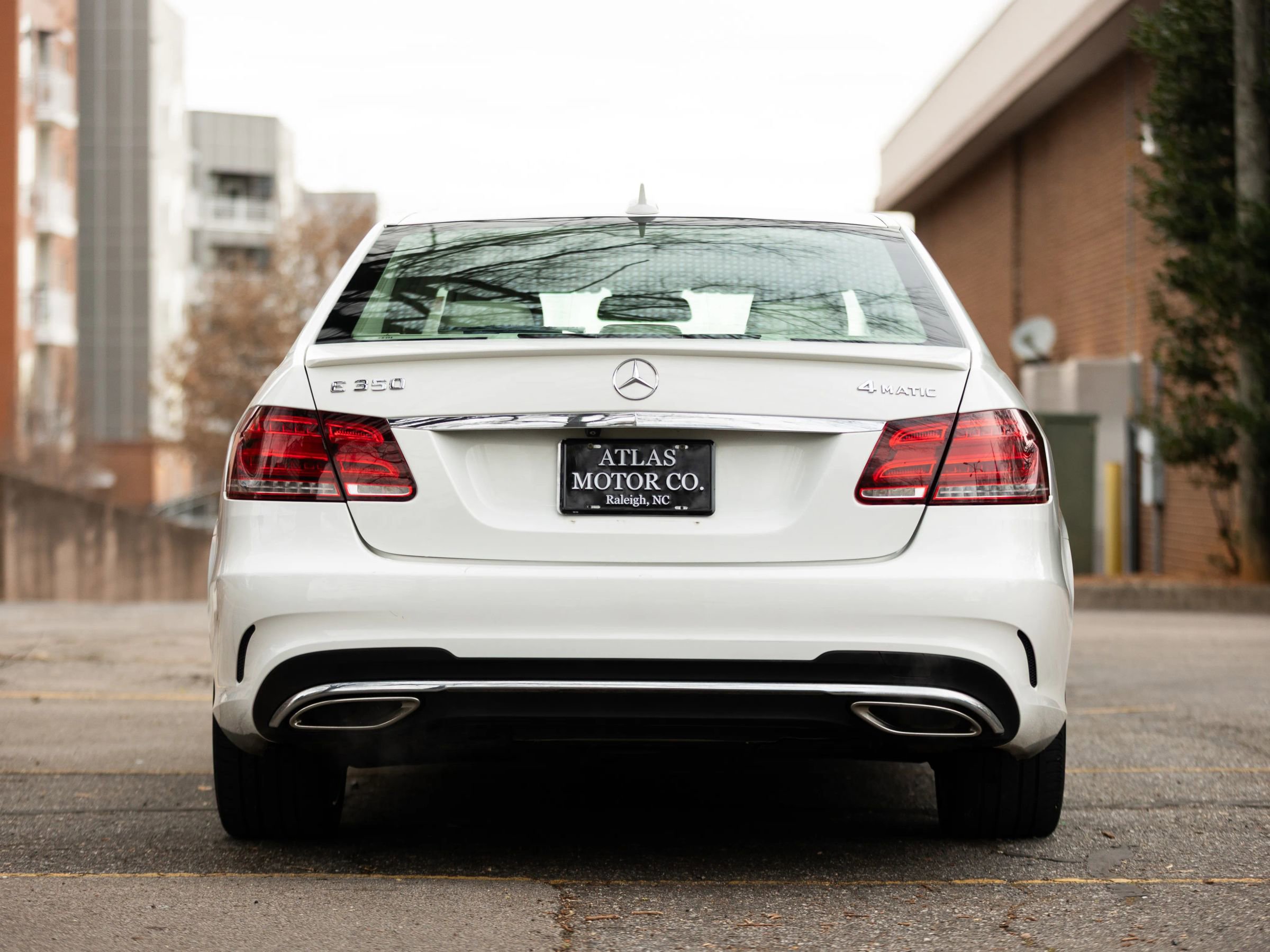 Used 2014 Mercedes-Benz E 350 4MATIC Sedan image 8