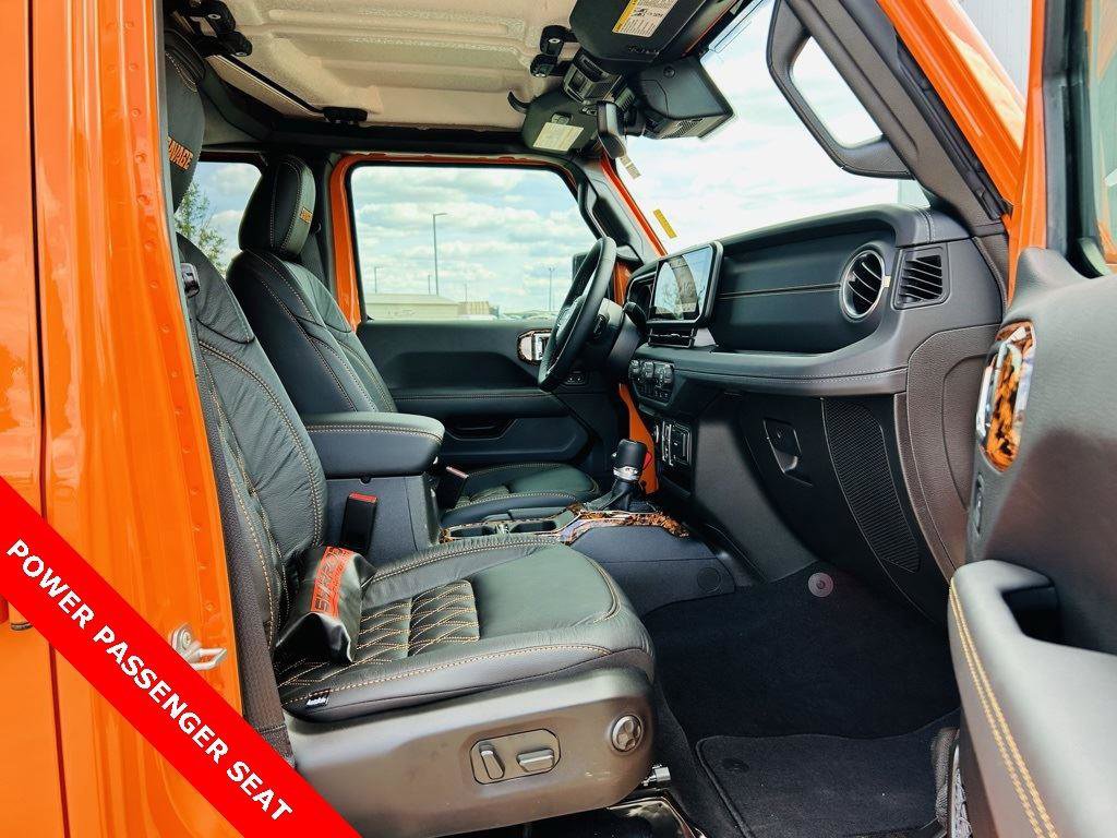New 2025 Jeep Gladiator Sport w/ Premium Package image 34
