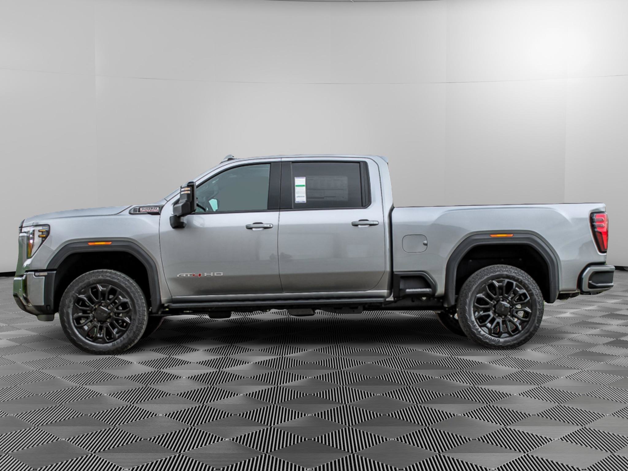 New 2026 GMC Sierra 2500 AT4 w/ AT4 Premium Plus Package AWD/4WD image 4