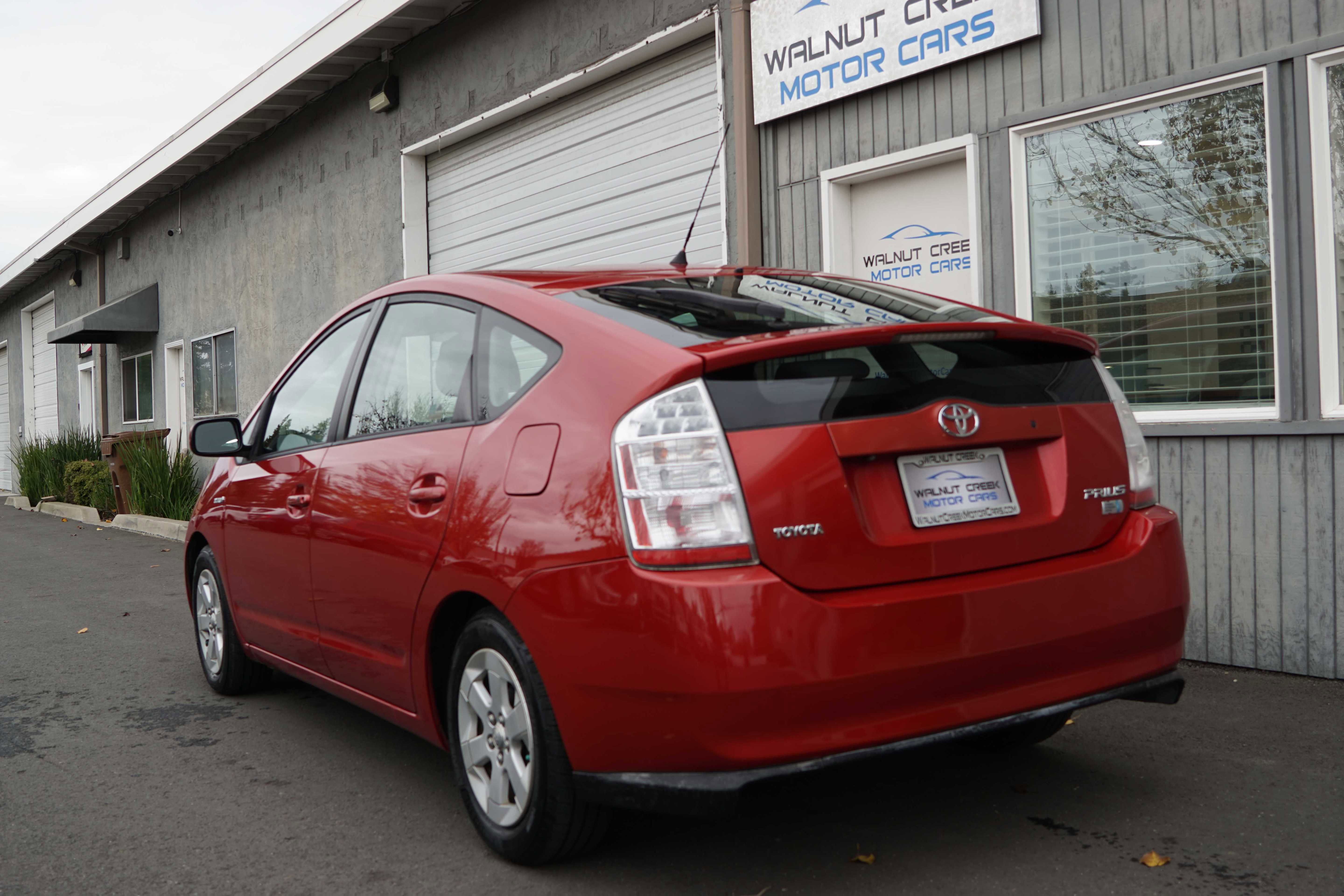 Used 2009 Toyota Prius Touring FWD image 16