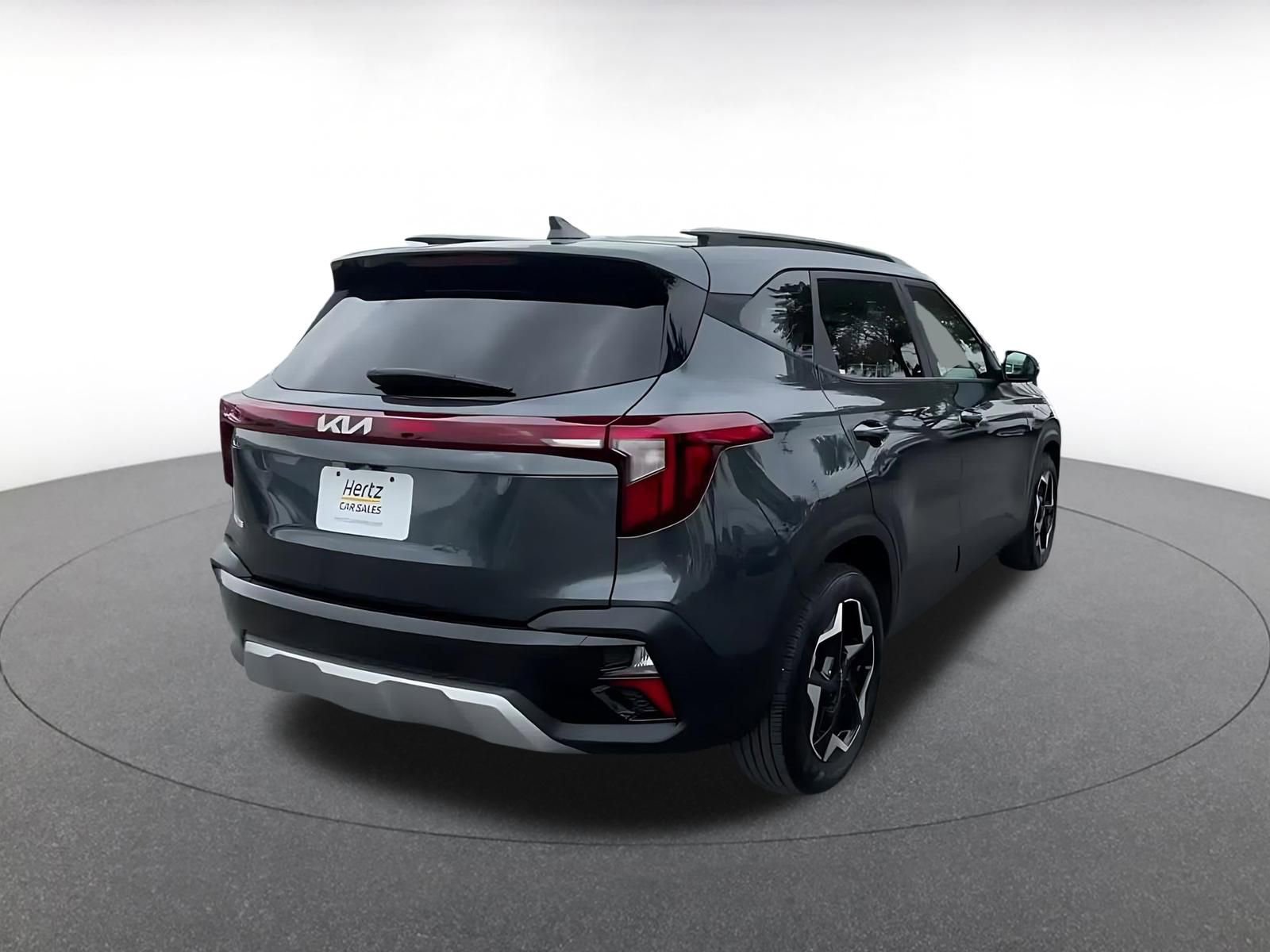 Used 2025 Kia Seltos S image 14